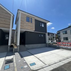 相模原市緑区東橋本３丁目 LDK23帖以上 床暖房、吹き抜け